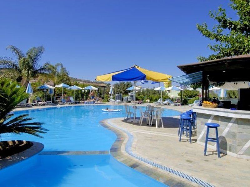 Resol Hotel Bali  Екстер'єр фото